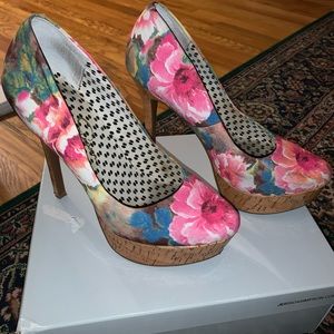 Jessica Simpson Pump